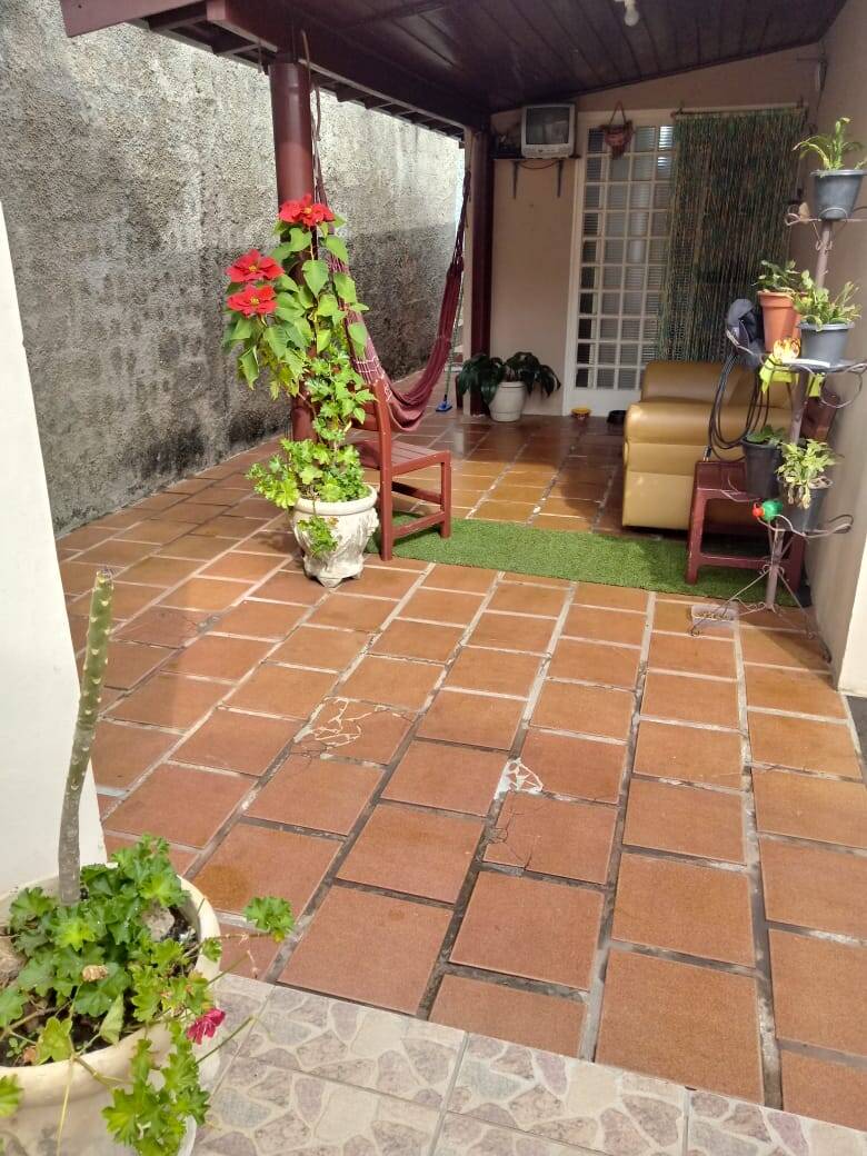 Casa à venda com 3 quartos, 350m² - Foto 4
