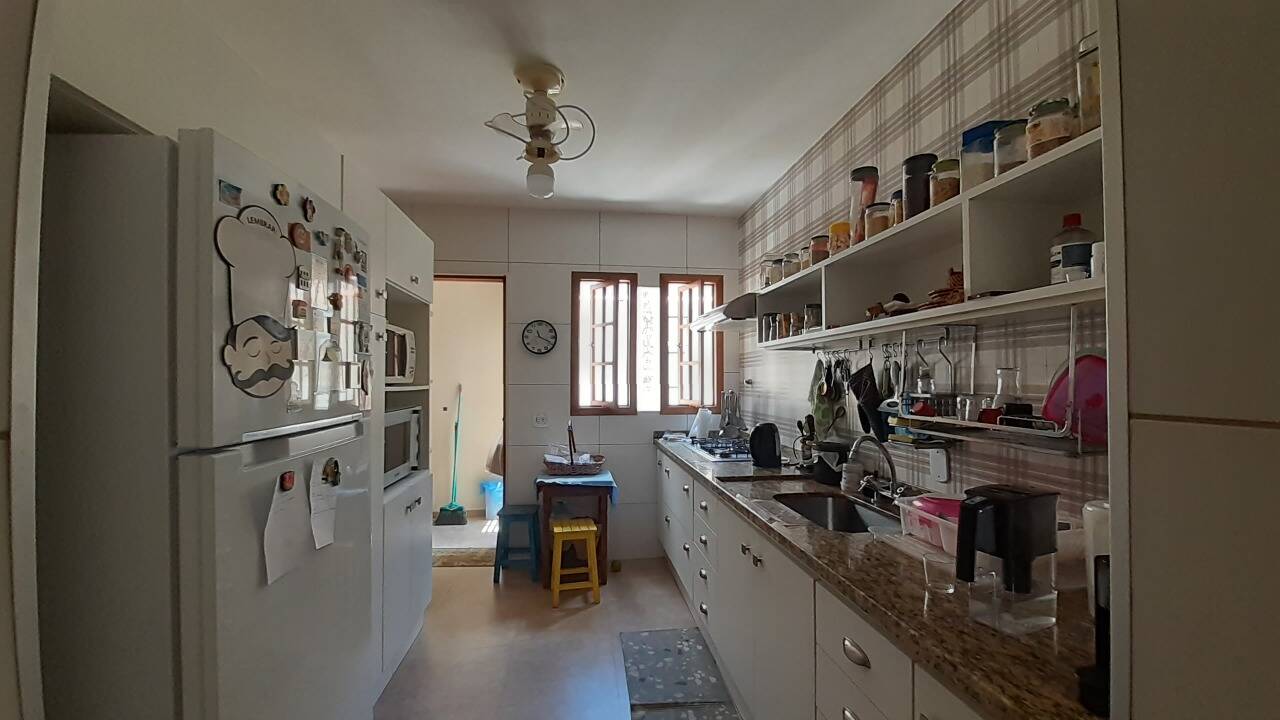 Casa, 3 quartos, 215 m² - Foto 9