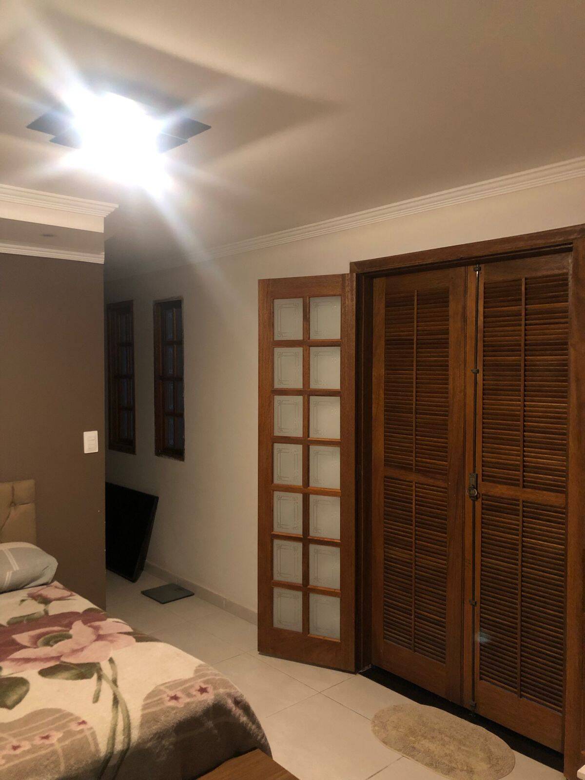 Casa à venda com 3 quartos, 168m² - Foto 12