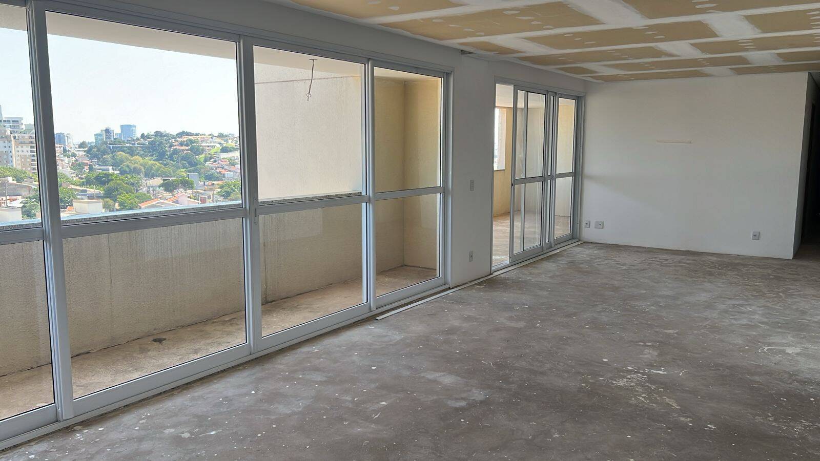 Apartamento à venda com 4 quartos, 230m² - Foto 12