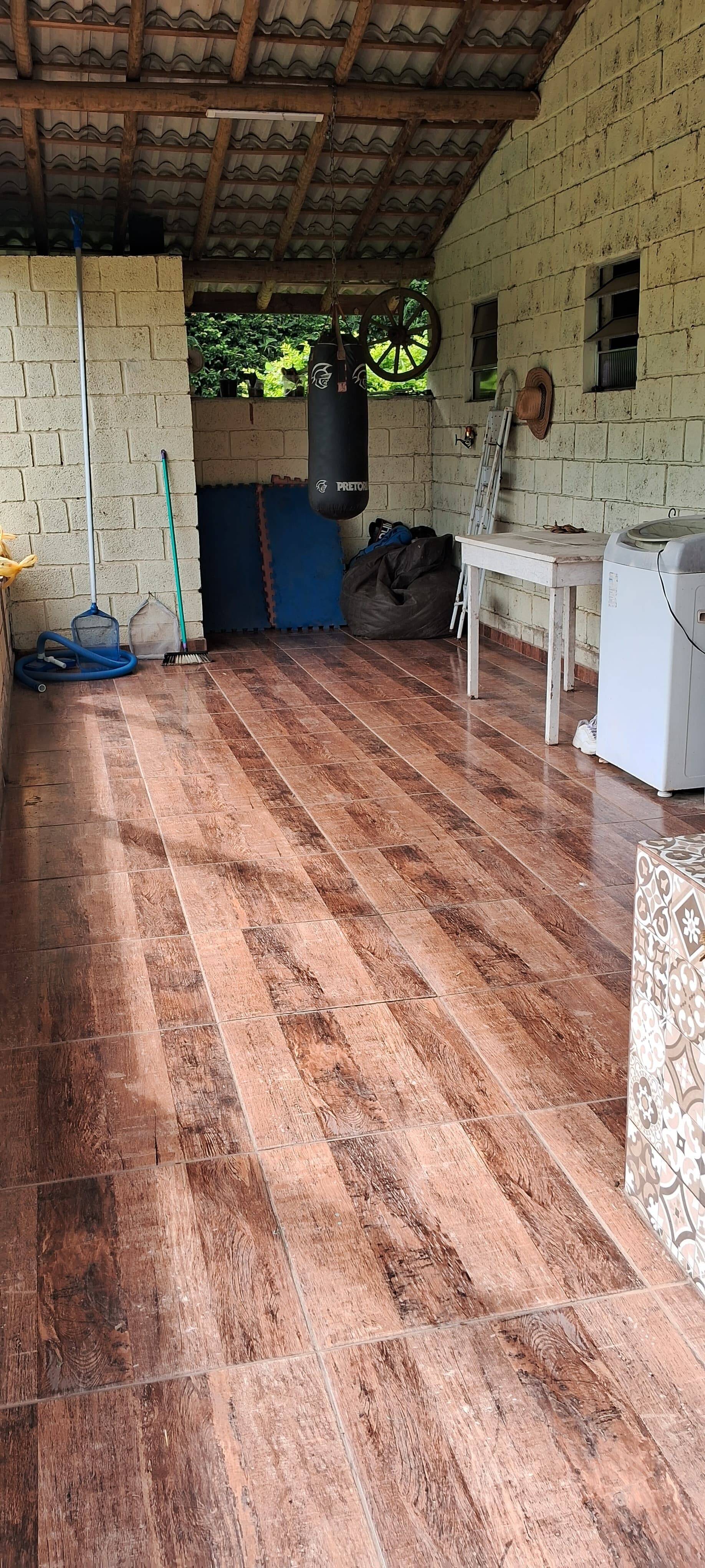 Chácara à venda com 4 quartos, 140m² - Foto 13