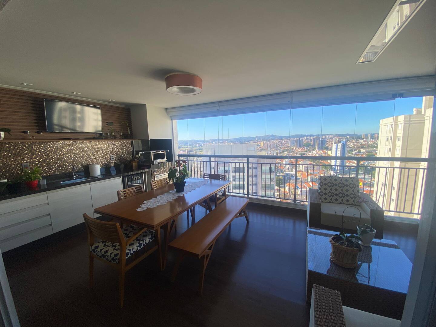 Apartamento à venda com 3 quartos, 160m² - Foto 3