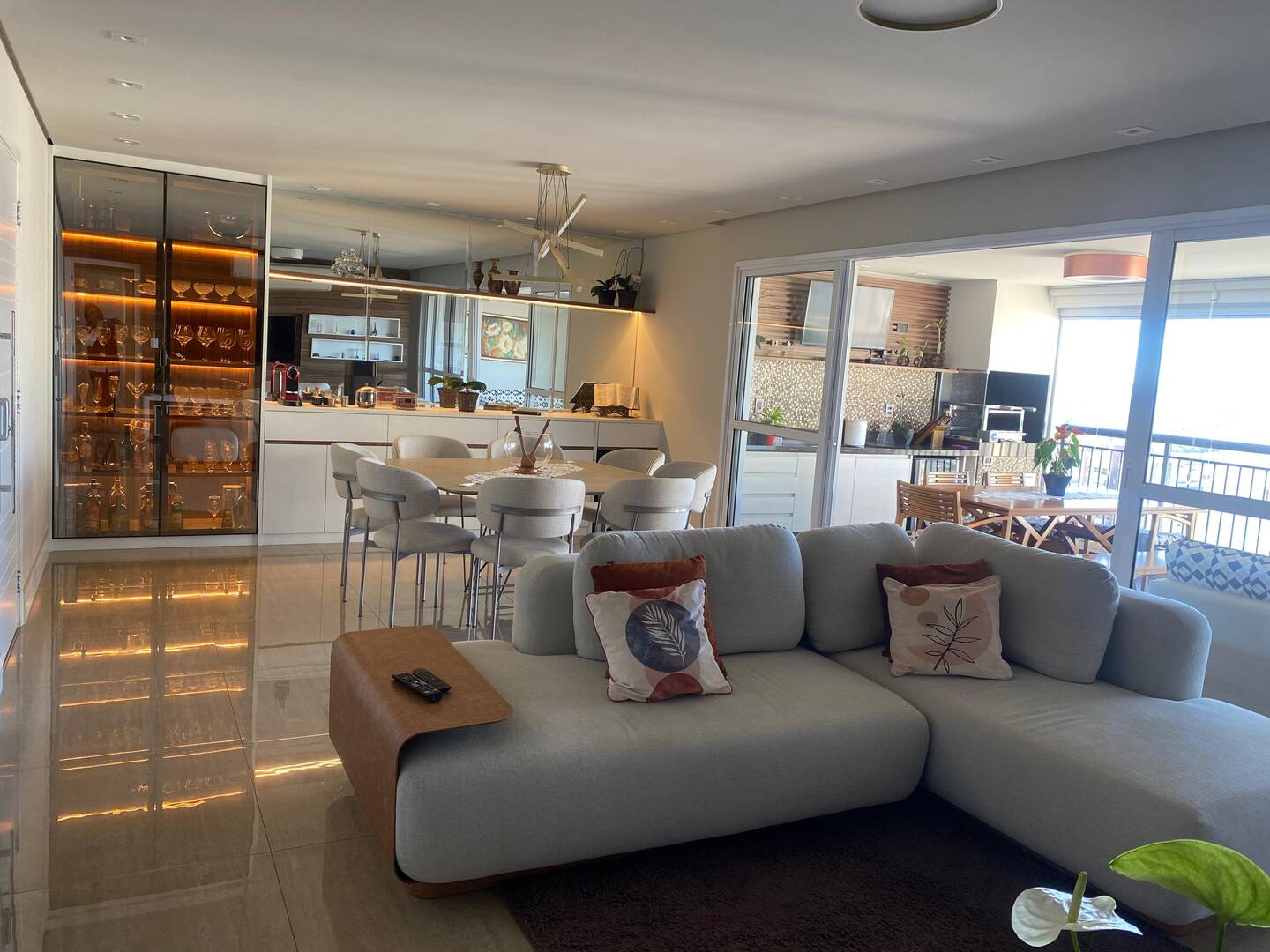 Apartamento à venda com 3 quartos, 160m² - Foto 7