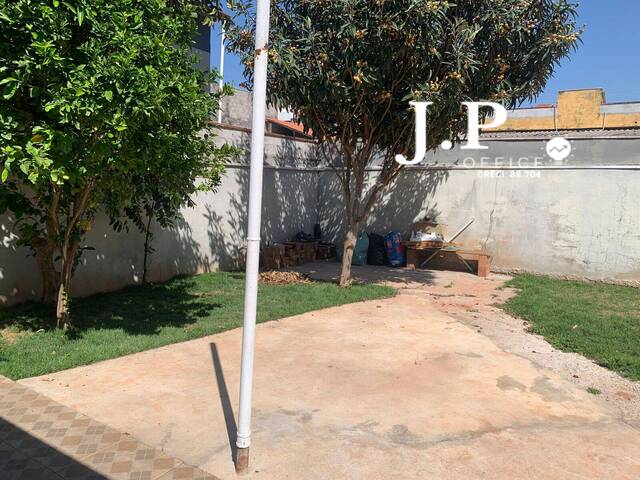 #1555 - Casa para Venda em Jundiaí - SP - 2